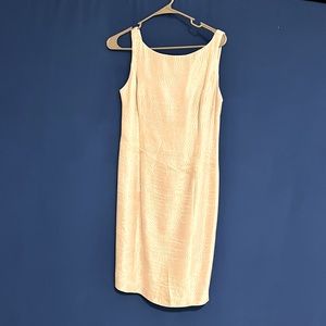 Beautiful Jones New York cocktail dress size 6